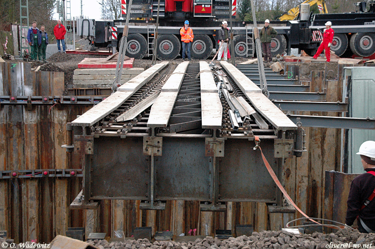 http://www.olivers-bahnseiten.de/bilder/LNV/DSC_055159.JPG
